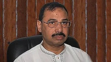 ১৪ কোটি টাকার অবৈধ সম্পদ, চট্টগ্রামের সাবেক মেয়র আ জ ম নাছিরের বিরুদ্ধে মামলা