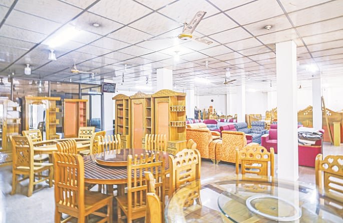 ৩৬ বছরের ফার্নিচার ব্যবসার সাফল্য