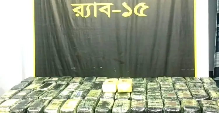 ৬ লাখ ইয়াবা ফেলে পালাল মাদক কারবারিরা