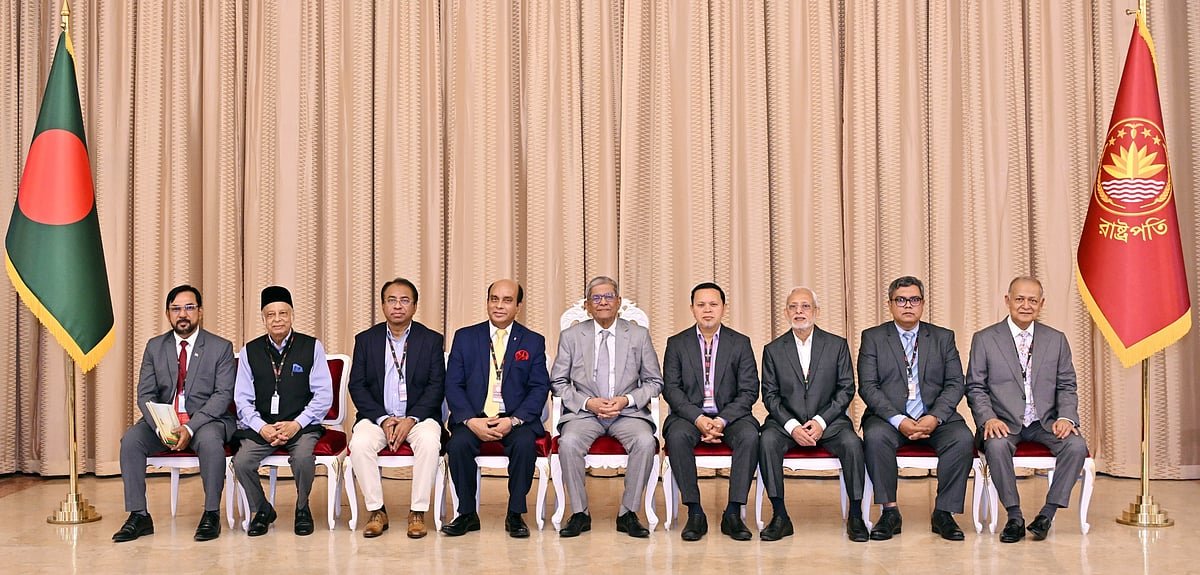 আমাদের সংস্কৃতি ও প্রয়োজন বিবেচনায় নিয়ে শিক্ষাব্যবস্থাকে নতুন করে ঢেলে সাজাতে হবে: রাষ্ট্রপতি