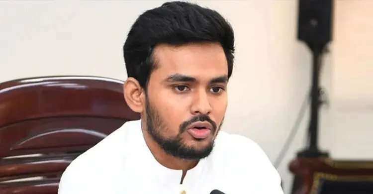 আমাকে শুধু ১০% দিয়েন, চলতে কষ্ট হচ্ছে: আসিফ মাহমুদ
