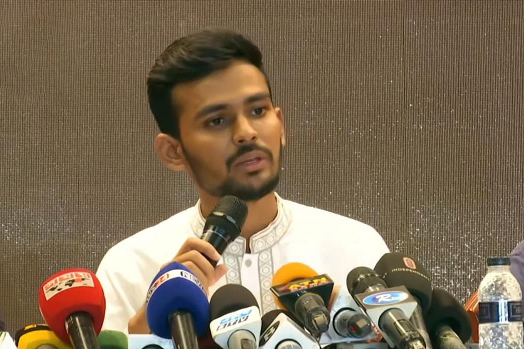 আসিফ মাহমুদের বিরুদ্ধে আরও দুর্নীতির অভিযোগের কথা জানাল দুদক