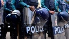 আওয়ামী লীগের তৎপরতা ঘিরে চাপের মুখে পুলিশ