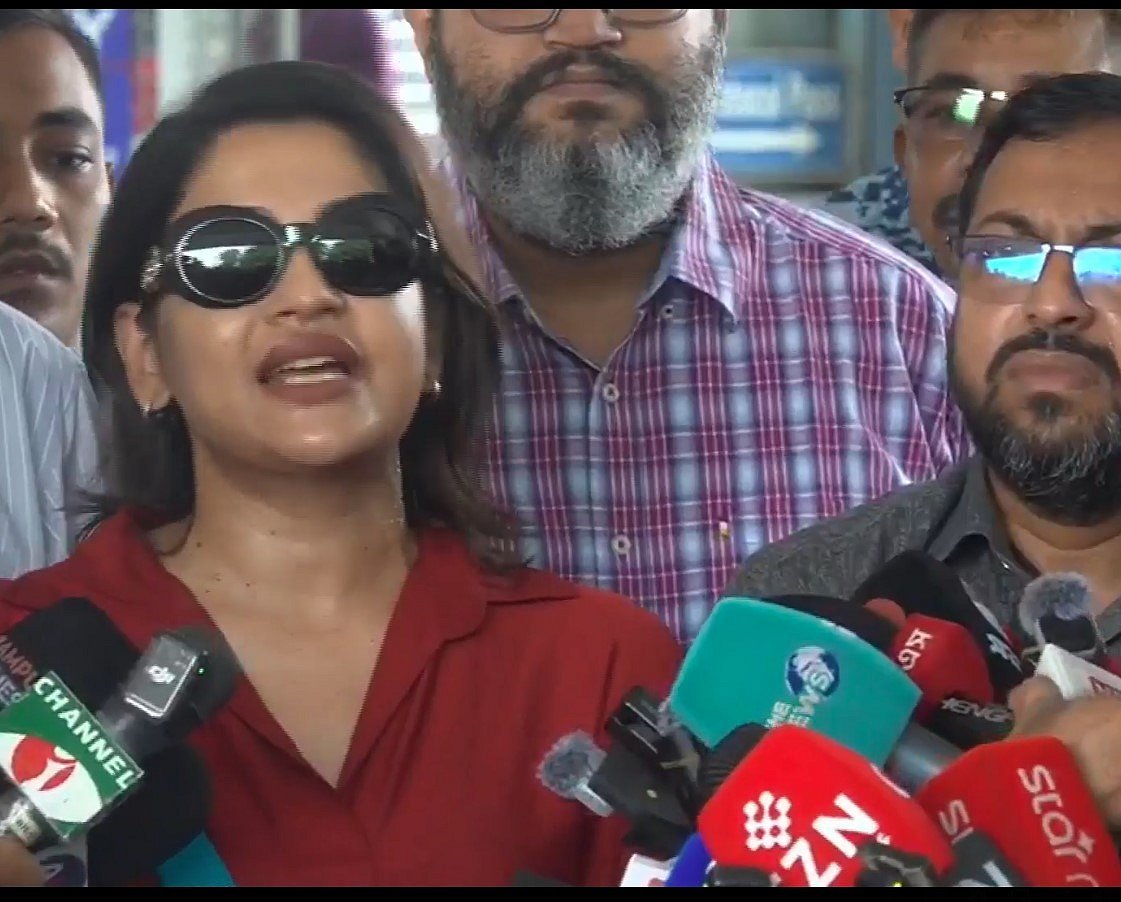 বাঁধন বললেন, ‘বড় নেতারা আরামে ঘুরছেন, আপনার পরিবারই ভুগবে’