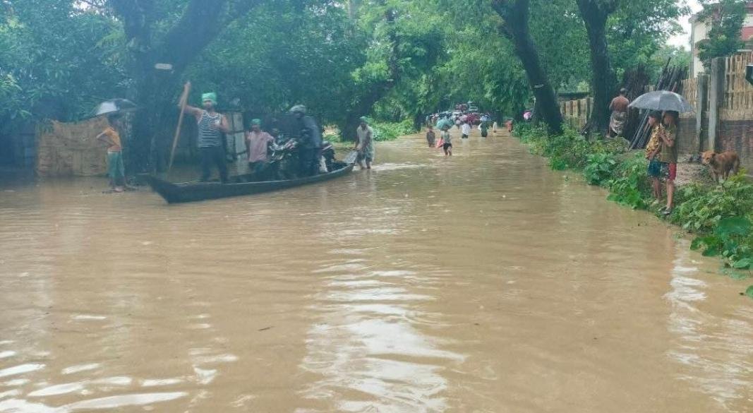 জেলার বন্যা পরিস্থিতি অবনতি হতে পারে