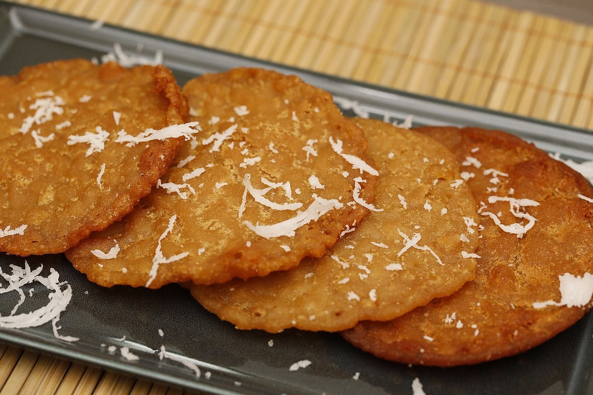বিন্নি নারকেল পিঠার রেসিপি