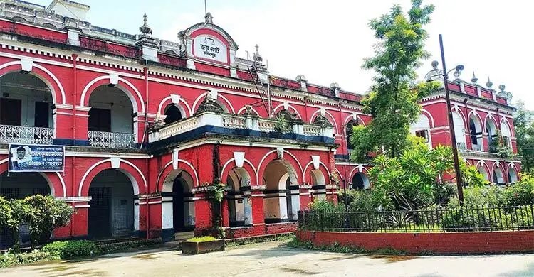 চাকরির লোভে দুই বোনকে ভারতে পাচার, আসামিকে ১০ বছরের কারাদণ্ড