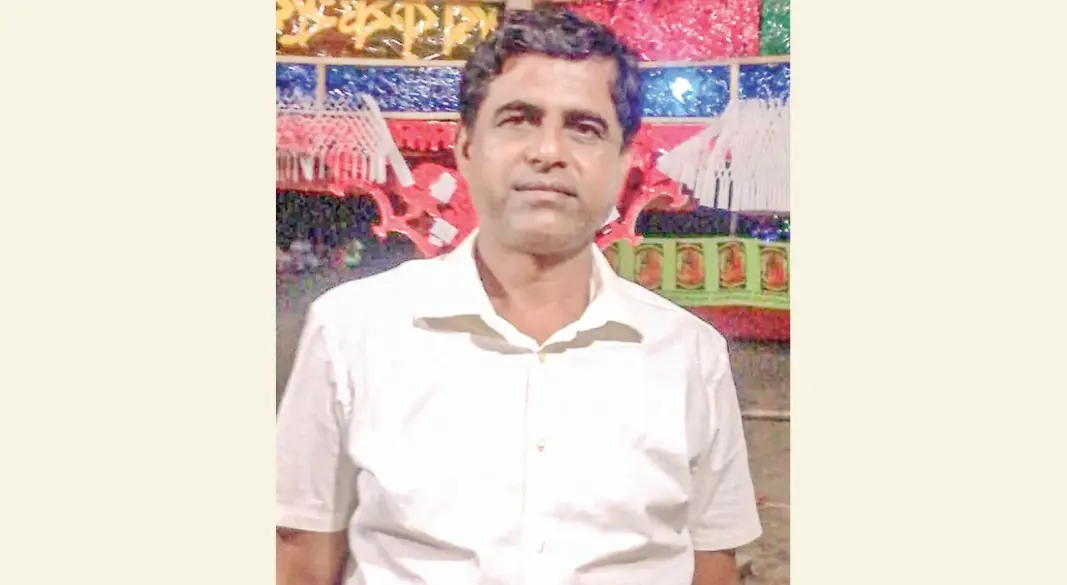 ভারতীয় নাগরিক হয়েও প্রধান শিক্ষকের পদে দীপক চন্দ্র