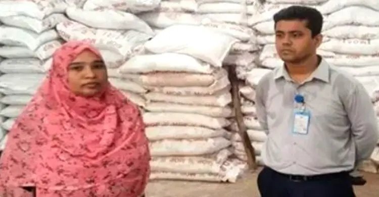 খানসামায় একদিনের ব্যবধানে আবারও ৬৫৭ বস্তা সার জব্দ, জরিমানা ৯০ হাজার