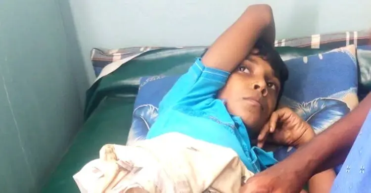 মাদক পাচার দেখে ফেলায় ঘরে ঢুকে গুলি, দুই শিশু আহত