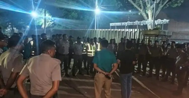 মোহাম্মদপুরে ৬ গ্যারেজে অভিযান, ৪টিতেই চোরাই বিদ্যুৎ