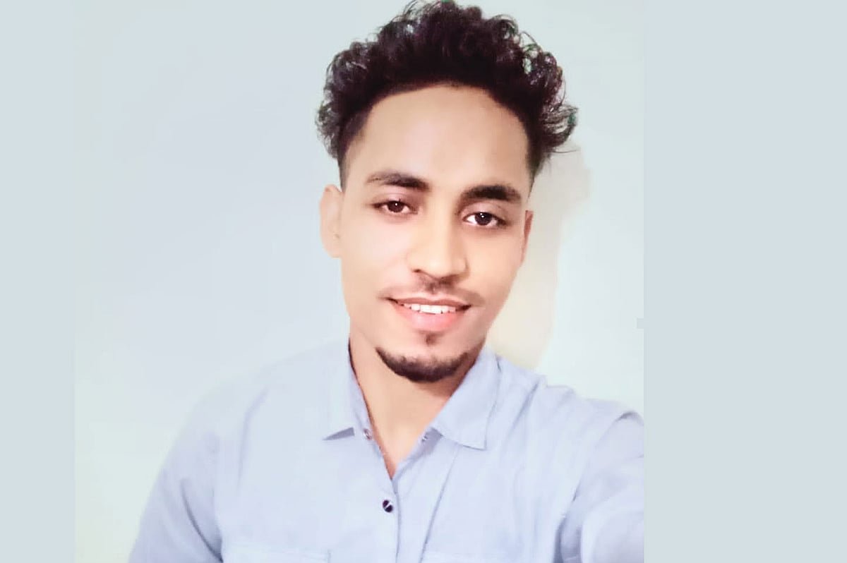 অন্তঃসত্ত্বা স্ত্রীকে রেখে গিয়েছিলেন সৌদিতে, ছেলেকে কোলে নেওয়া হলো না মতিউরের