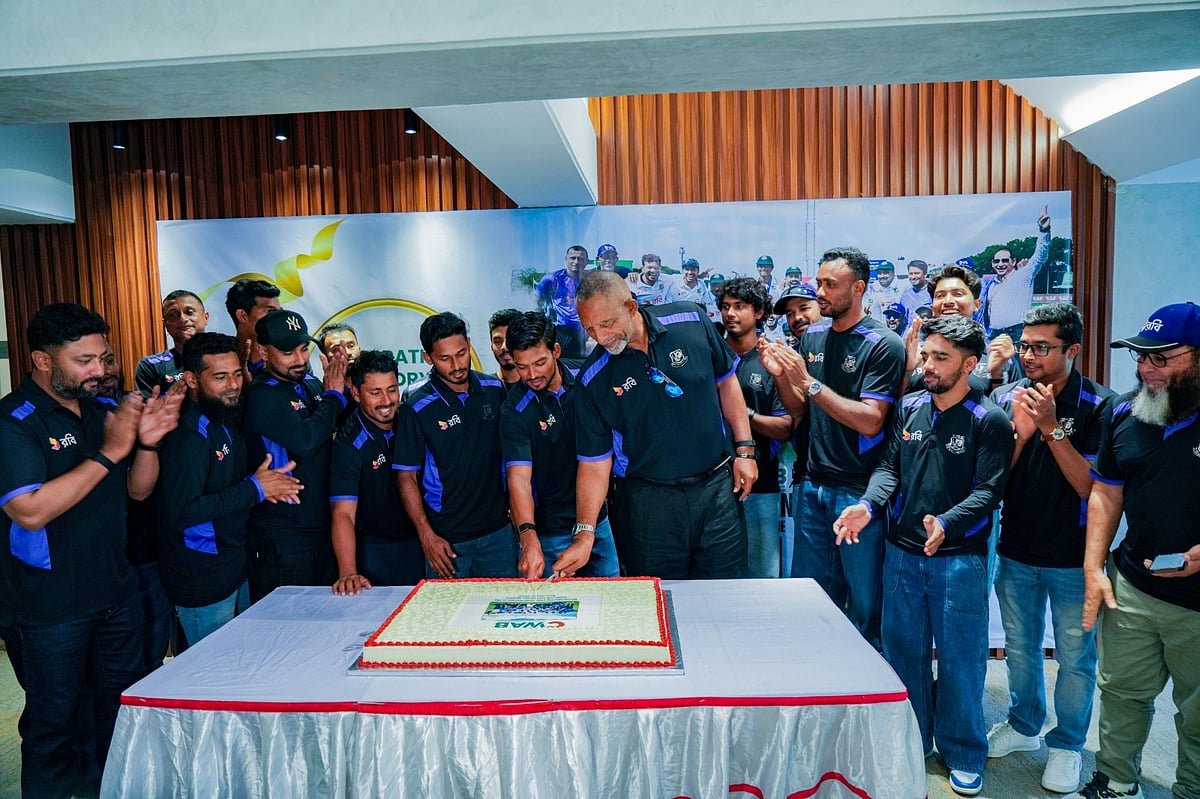অস্ট্রেলিয়ায় সিরিজ ড্র করা দলকে কোয়াবের সংবর্ধনা