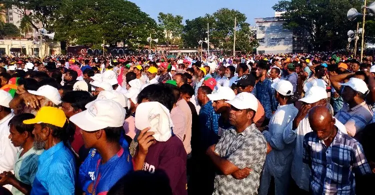 প্রধানমন্ত্রীর জনসভায় ৯ নেতাকর্মীর মোবাইল ফোন চুরি