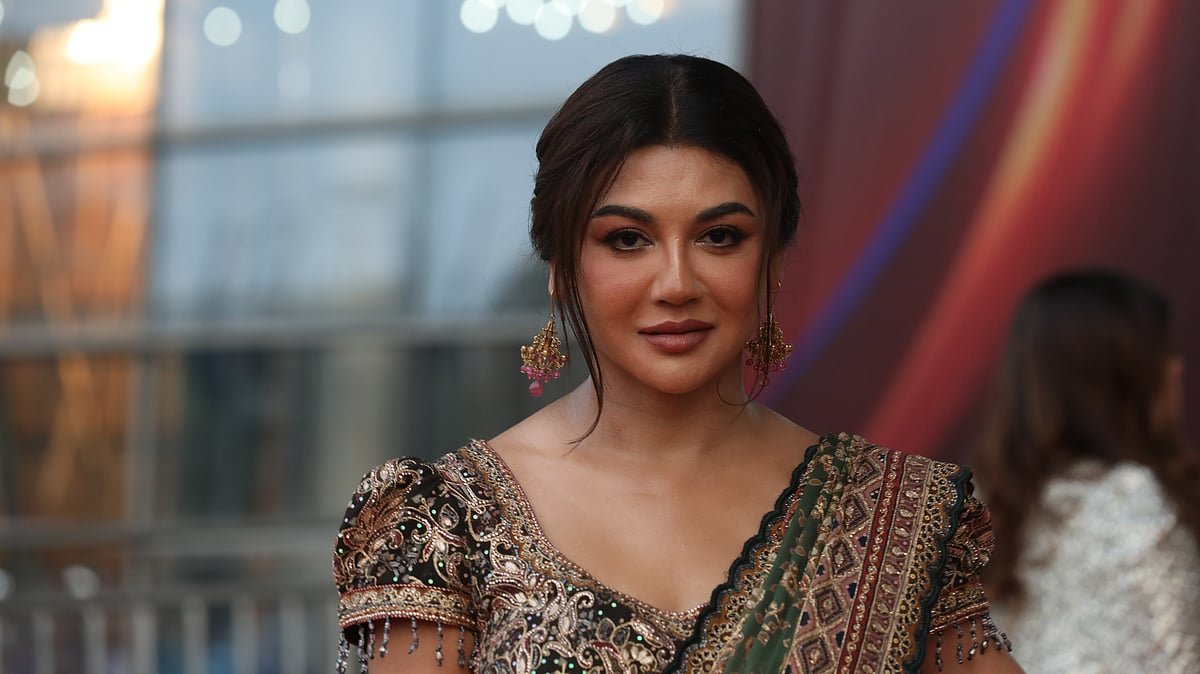প্রেক্ষাগৃহে ৭৫ দিন পার, আজ থেকে ঘরে বসেই দেখা যাবে জয়ার সিনেমা ///‘এমন একটি কাজ করতে পেরেছি, যেটা মানুষের দৈনন্দিন সম্পর্কের ক্ষেত্রে প্রভাব ফেলেছে’