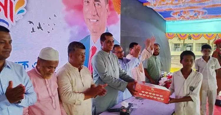 পটিয়া আদর্শ উচ্চ বিদ্যালয়কে সরকারিকরণে উদ্যোগ নেওয়া হবে: এনামুল হক